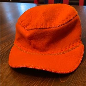 NWT vintage Helen Kaminski hat